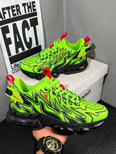 Load image into Gallery viewer, Men's Neon Green Flame Pattern Minimalist Casual Comfortable Running Shoes, Daily Colorblock Low-Top Commuting Outdoor Sports Sneakers